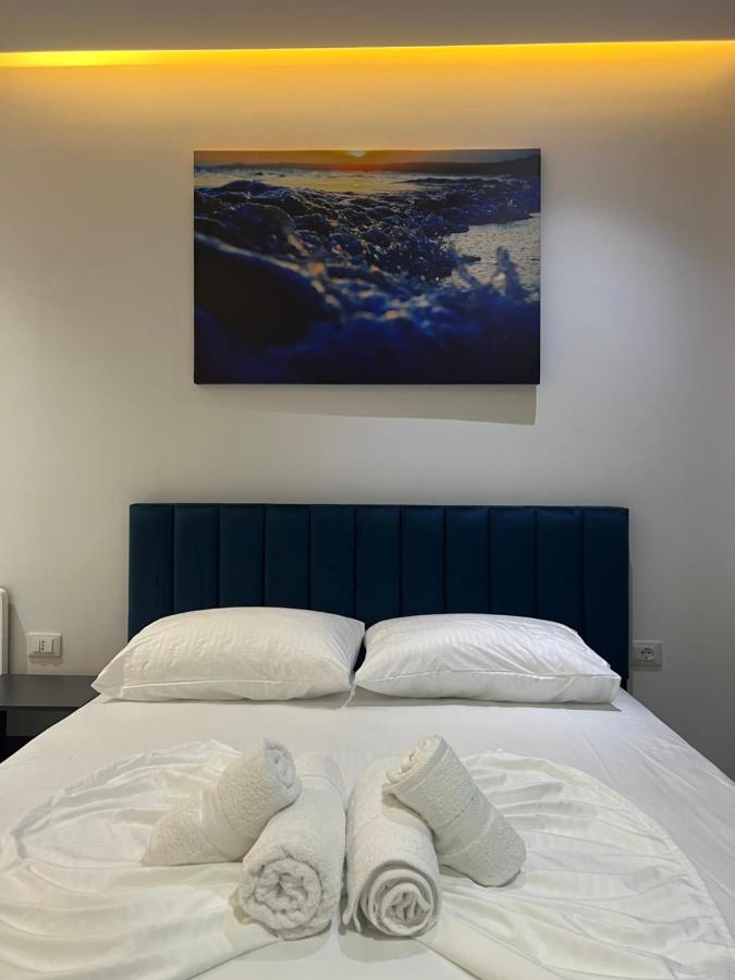 E&L Luxury Apartments Sarandë Buitenkant foto